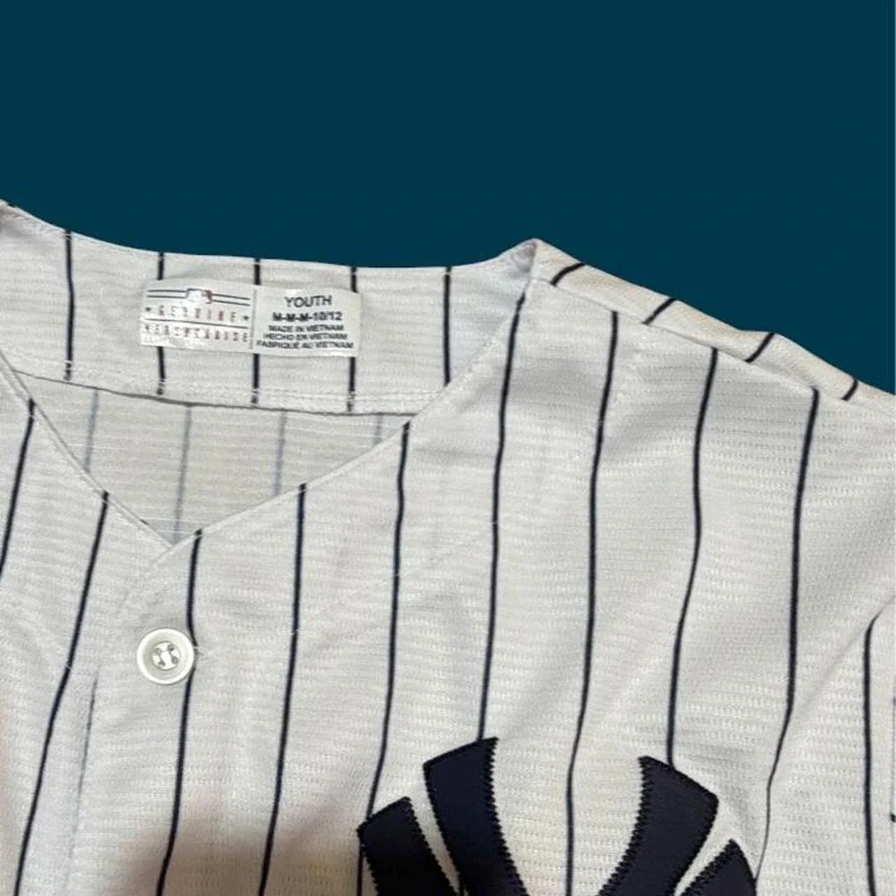 Kids Yankees jersey
